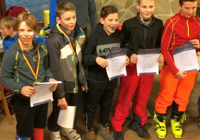 Ski-Alpin Bezirkscup 2019-01-23 Siegerehrung 4